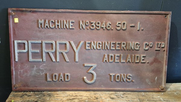 Lot 388 - MACHINE PLAQUE