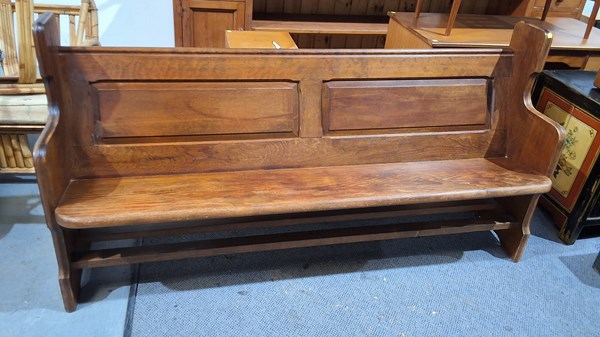 Lot 514 - CHURCH PEW