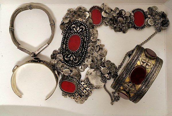 Lot 1177 - JEWELLERY