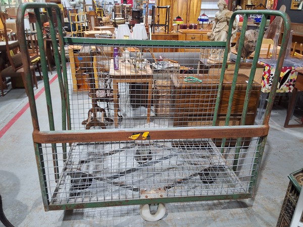 Lot 369 - WAREHOUSE TROLLEY