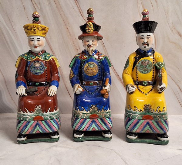 Lot 1251 - TEMPLE FIGURES