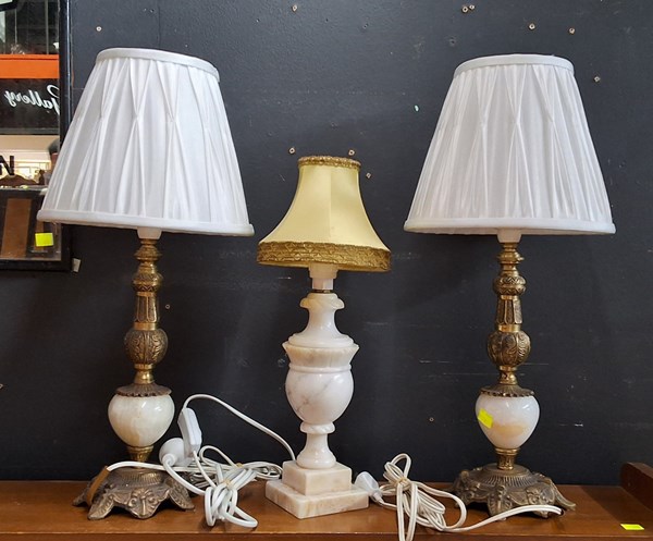 Lot 311 - TABLELAMPS