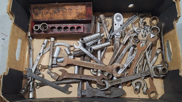 Lot 582 - HAND TOOLS