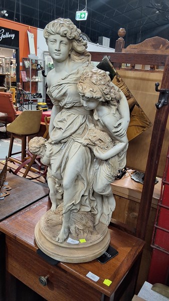 Lot 341 - STATUE
