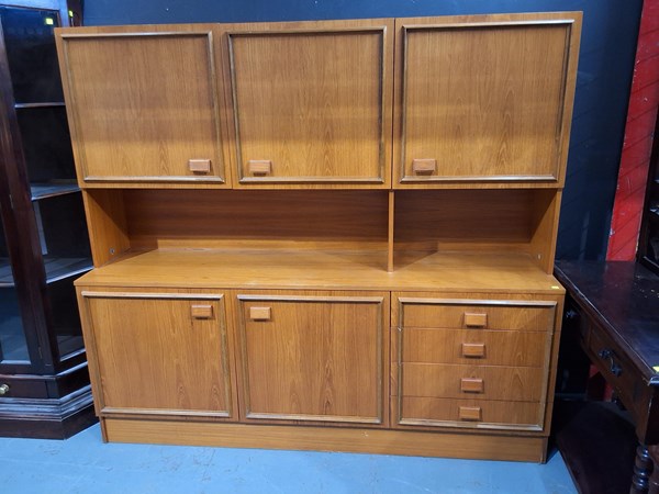 Lot 457 - WALL UNIT