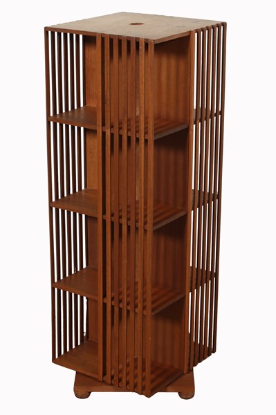Lot 91 - ROTATING BOOKSHELF