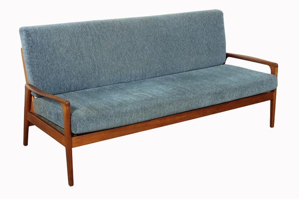 Lot 49 - FLER DAYBED LOUNGE