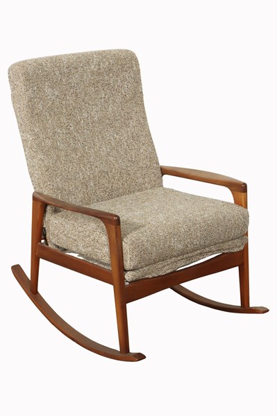 Lot 10 - FLER ROCKING CHAIR