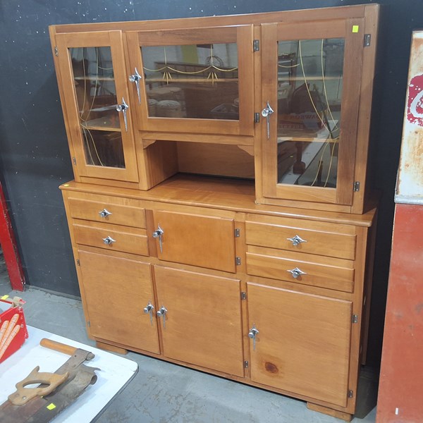 Lot 251 - KITCHEN DRESSER