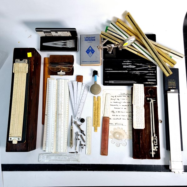 Lot 1125 - MEASURING DEVICES