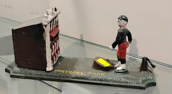 Lot 1188 - COIN BANK