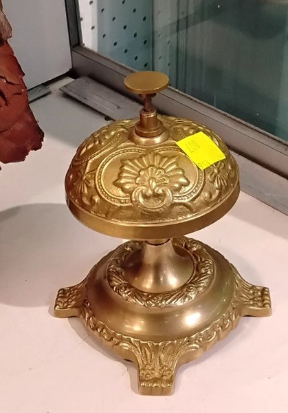 Lot 1344 - SHOP BELL