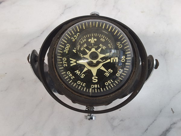 Lot 1218 - BOAT COMPASS
