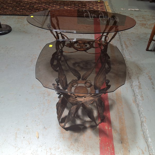 Lot 194 - COFFEE TABLES