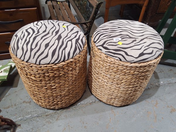 Lot 171 - STOOLS