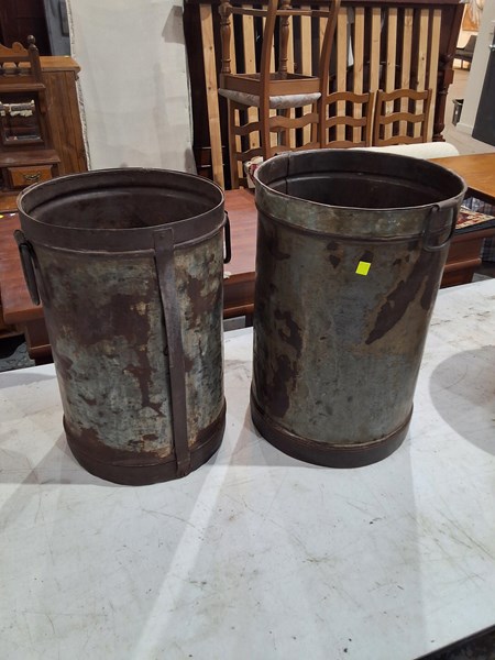 Lot 177 - TWO BUCKETS