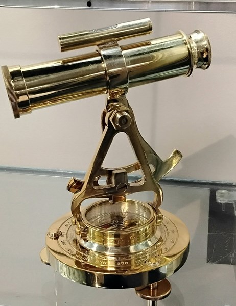 Lot 1220 - SEXTANT
