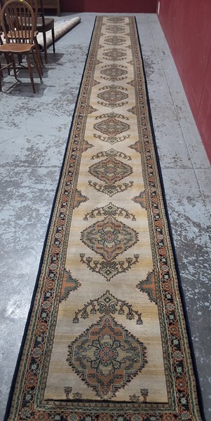 Lot 165 - HALL RUNNER
