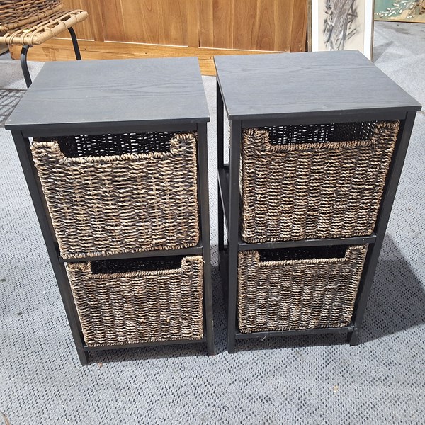 Lot 187 - BEDSIDES