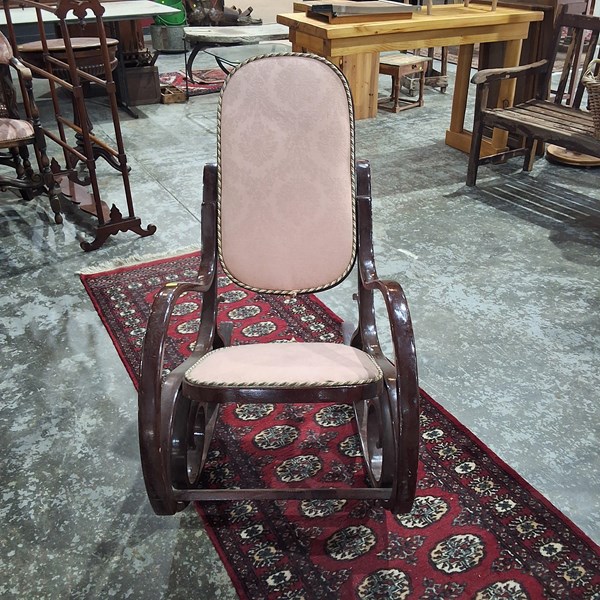 Lot 231 - ROCKING CHAIR
