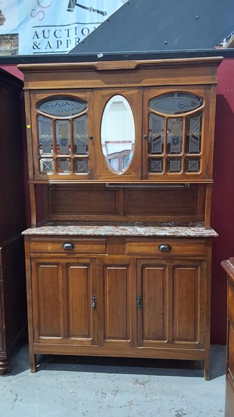 Lot 101 - SIDEBOARD