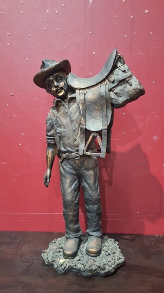 Lot 153 - STOCKMAN FIGURE