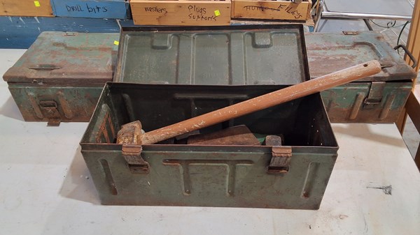 Lot 261 - RUSTIC GARAGE LOT