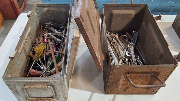 Lot 256 - BOXES OF TOOLS