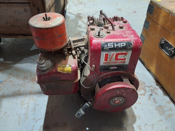 Lot 274 - MOTOR