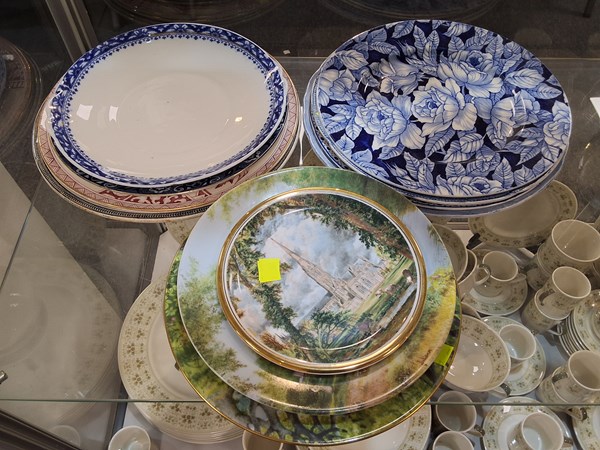 Lot 1184 - 19TH CENTURY PLATES