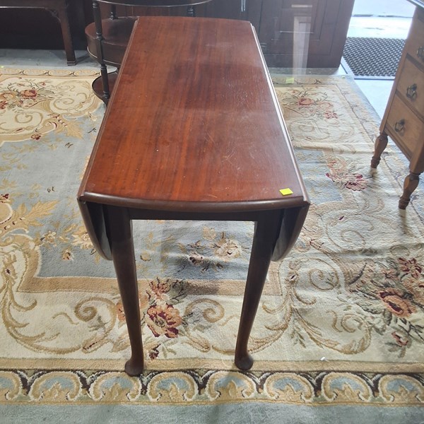 Lot 205 - DROPSIDE TABLE