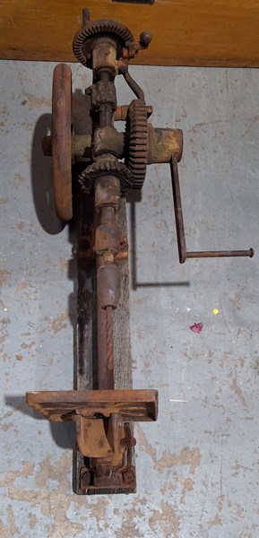 Lot 279 - VINTAGE DRILL PRESS