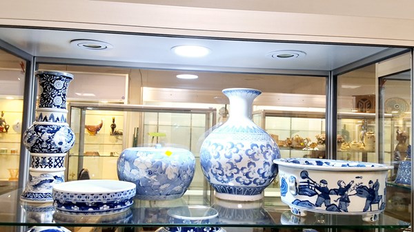 Lot 1169 - BLUE & WHITE CHINA