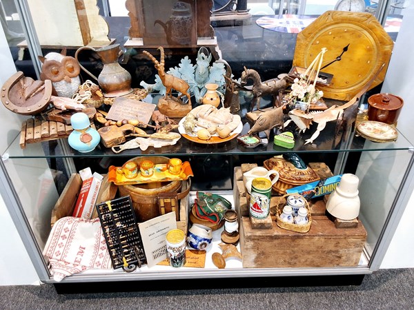 Lot 1346 - RUSTIC SUNDRIES