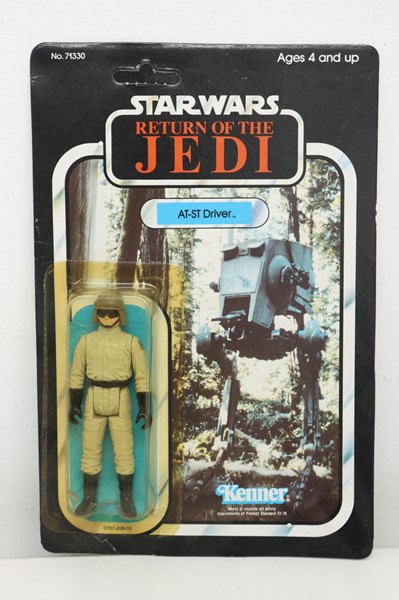 Lot 1225 - STAR WARS FIGURE