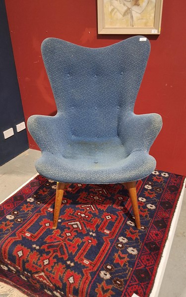 Lot 1 - FEATHERSTON CONTOUR CHAIR