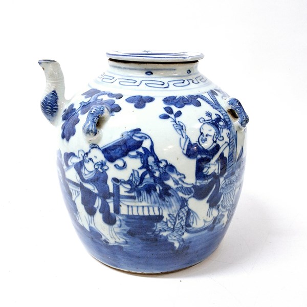 Lot 1178 - CHINESE RICE WINE POT