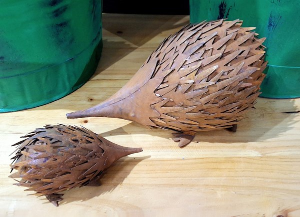 Lot 212 - GARDEN ORNAMENTS