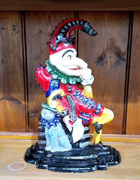Lot 227 - DOORSTOP