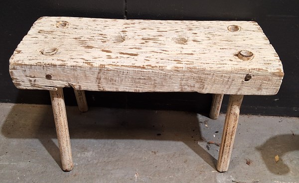 Lot 351 - MILKING STOOL