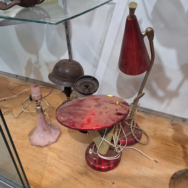 Lot 1403 - LAMPS