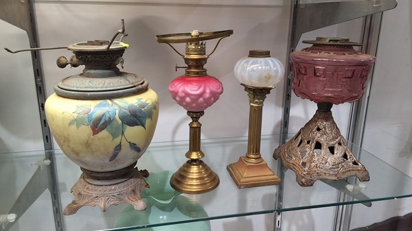 Lot 1381 - LAMP PARTS