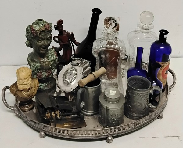 Lot 1362 - GLASS AND METALWARE