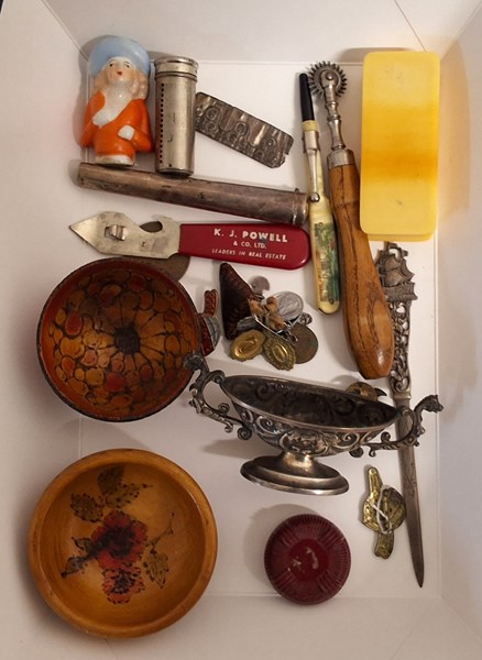 Lot 1053 - COLLECTABLES