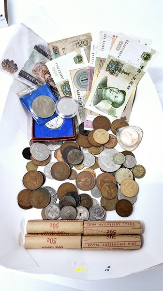 Lot 1060 - COINS & BANKNOTES