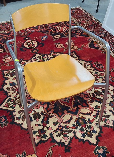 Lot 240 - ARM CHAIR