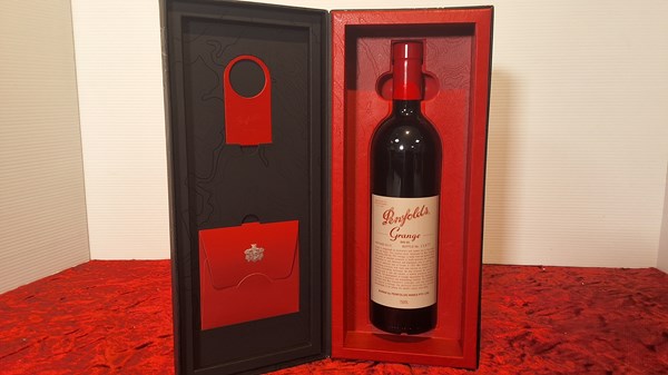 Lot 105 - 2015 PENFOLDS GRANGE