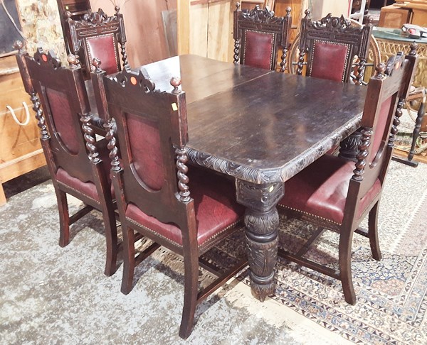 Lot 422 - DINING SUITE