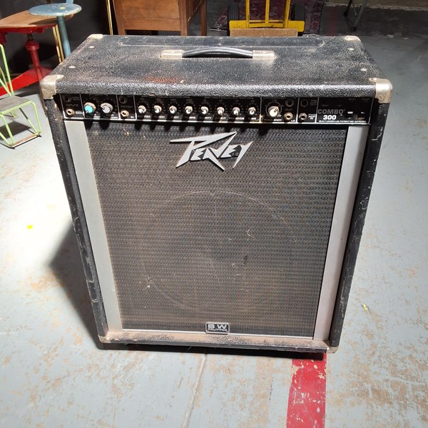 Lot 363 - PEAVEY AMPLIFIER