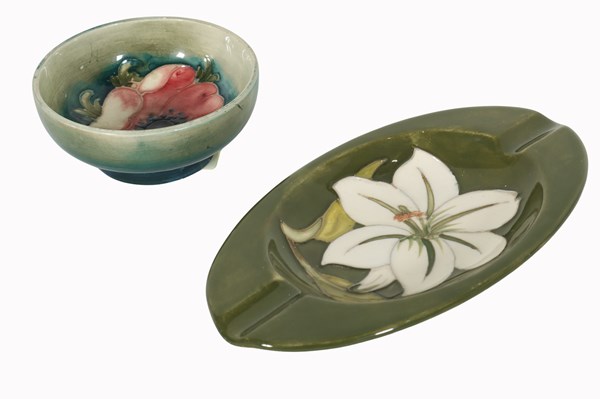 Lot 1003 - MOORCROFT DISH AND BOWL